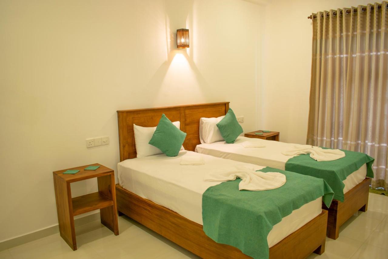 Hotel Lavinia Escapes Dehiwala-Mount Lavinia Exterior foto