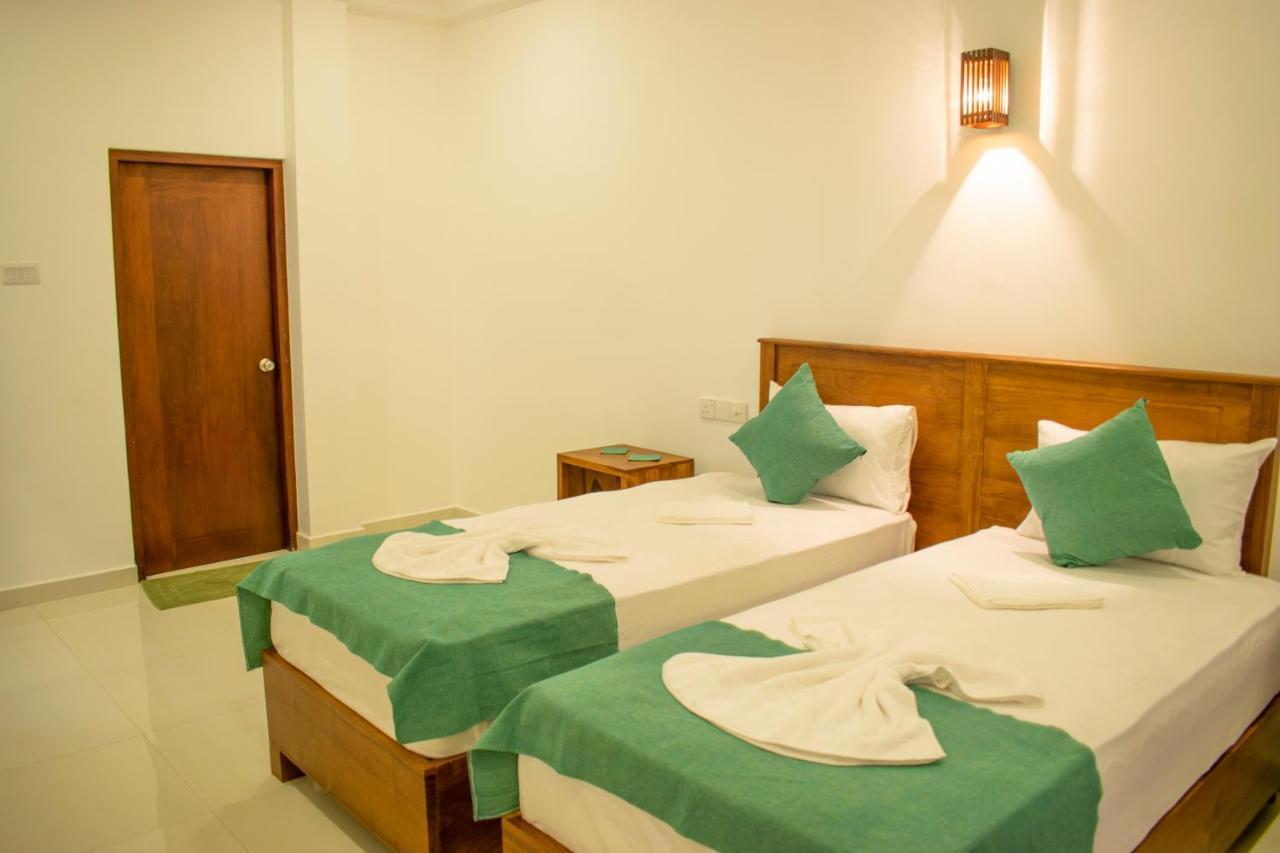 Hotel Lavinia Escapes Dehiwala-Mount Lavinia Exterior foto